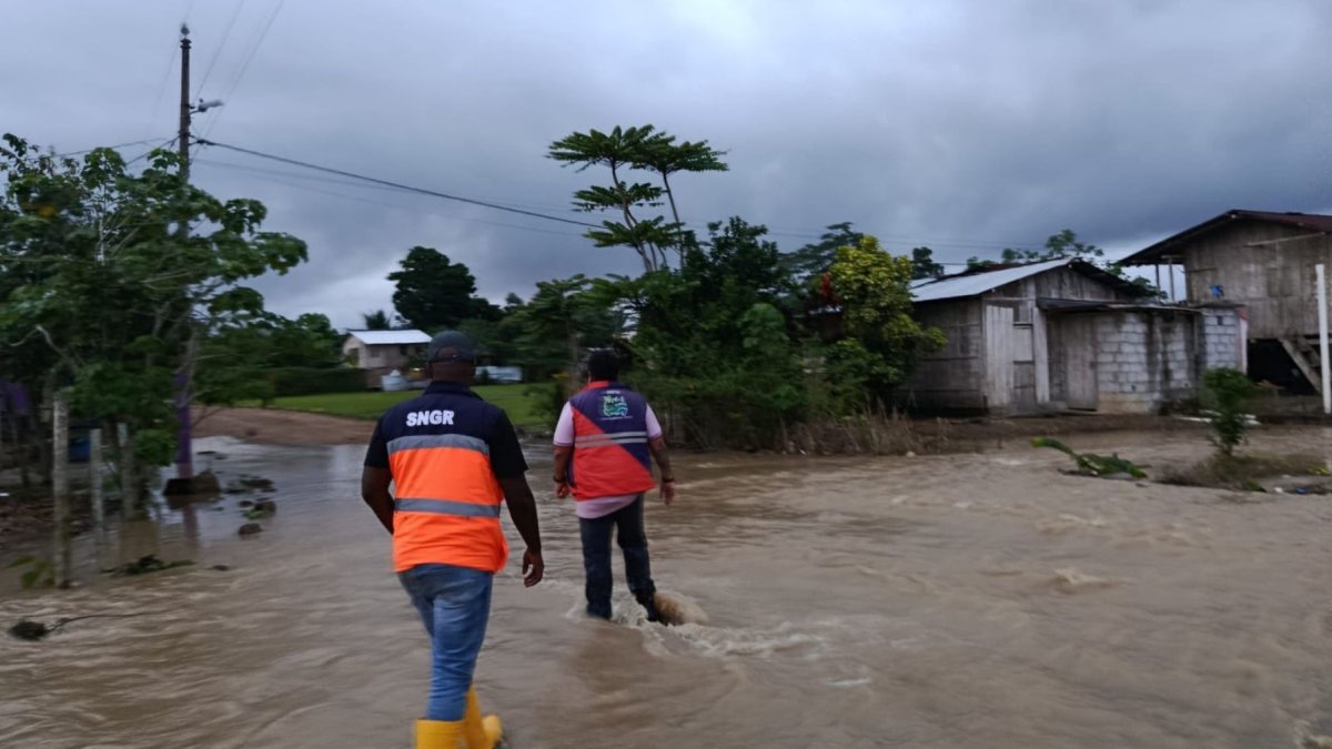 Siete ríos desbordados por las lluvias