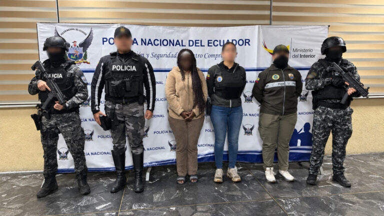 Policía halla dinamita en presunto centro logístico Los Lobos en Quito