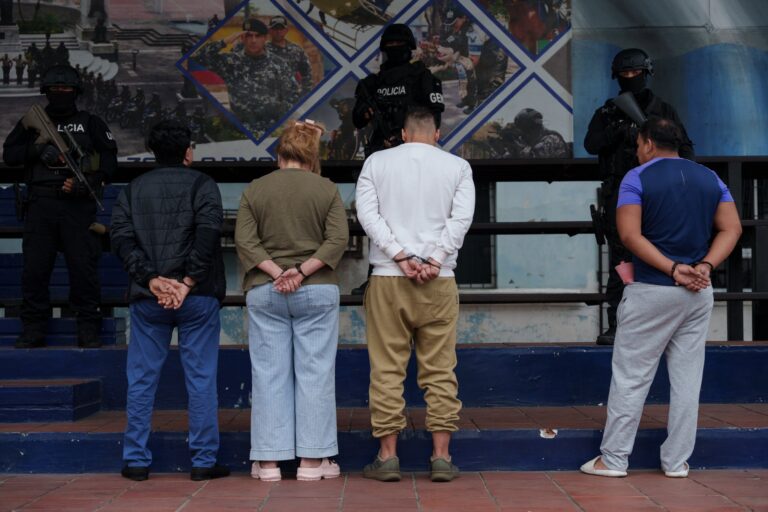 Siete médicos y un funcionario del SNAI, detenidos por presuntamente favorecer a narco albanés