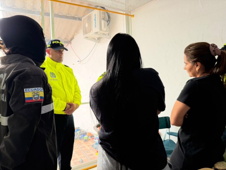 Esposa e hija de alias Fito son capturadas en Colombia