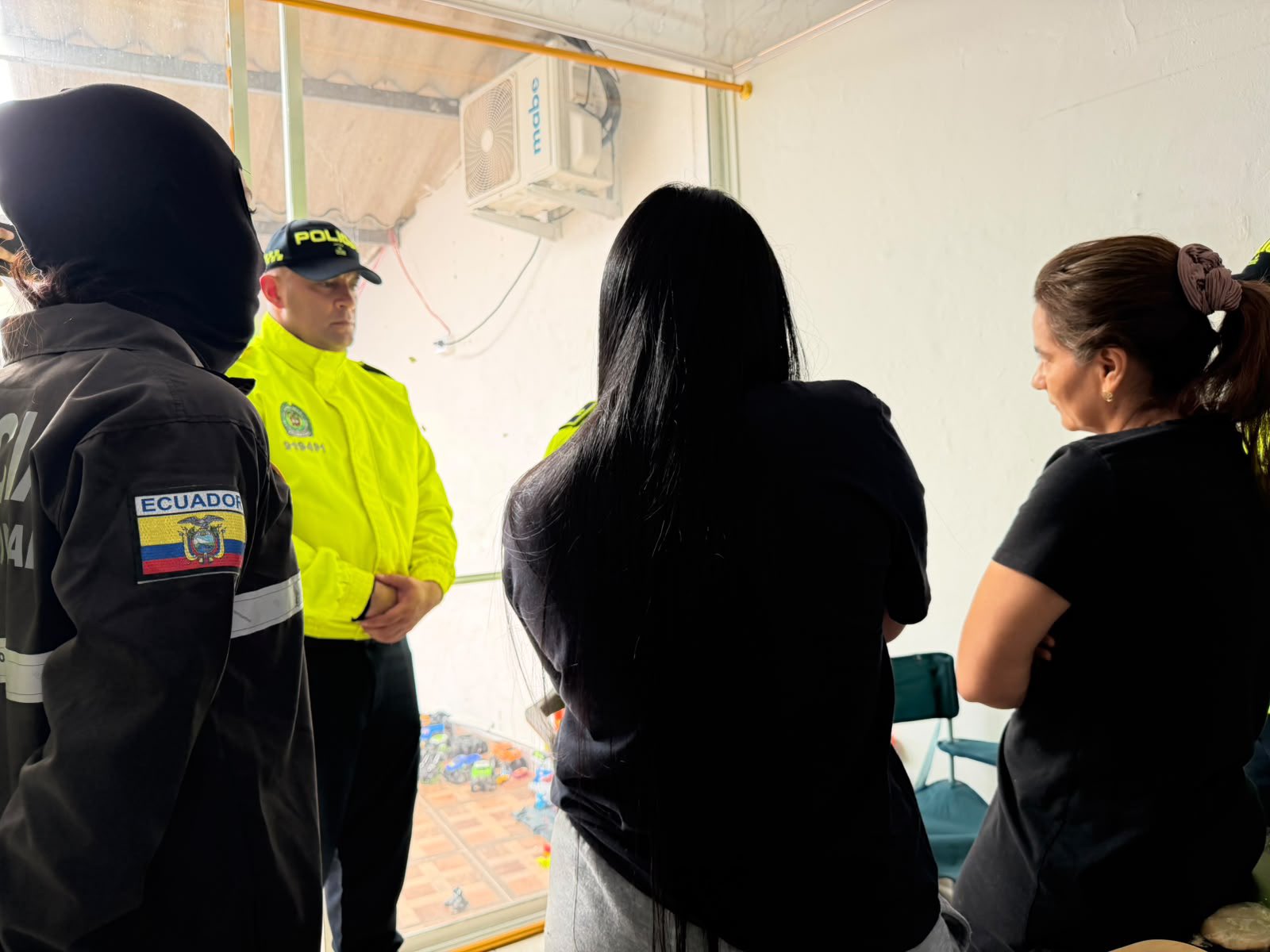 Esposa e hija de alias Fito son capturadas en Colombia