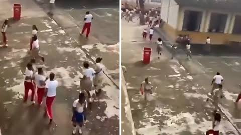 Estudiantes son evacuados tras balacera cerca de colegio en Esmeraldas