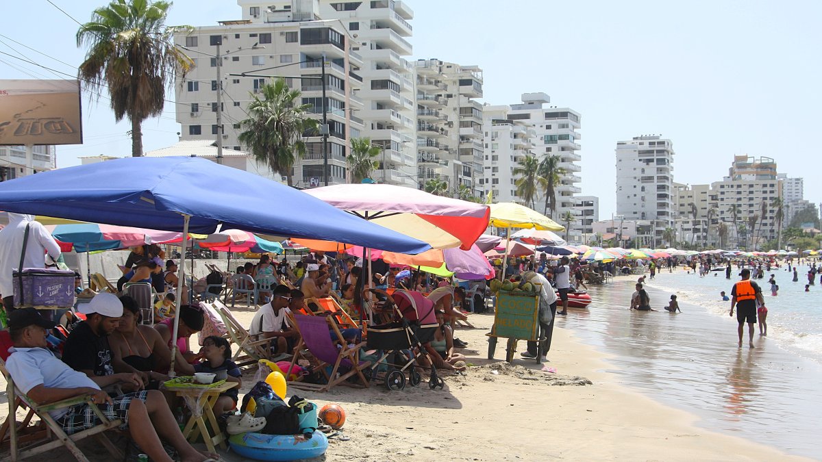 IVA bajará al 8 % para servicios turísticos durante feriado de noviembre