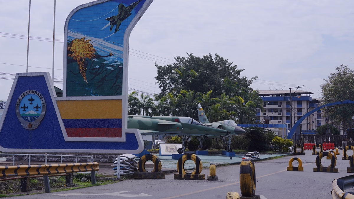 EEUU amplía presencia militar en base de Taura, según investigación de AFP