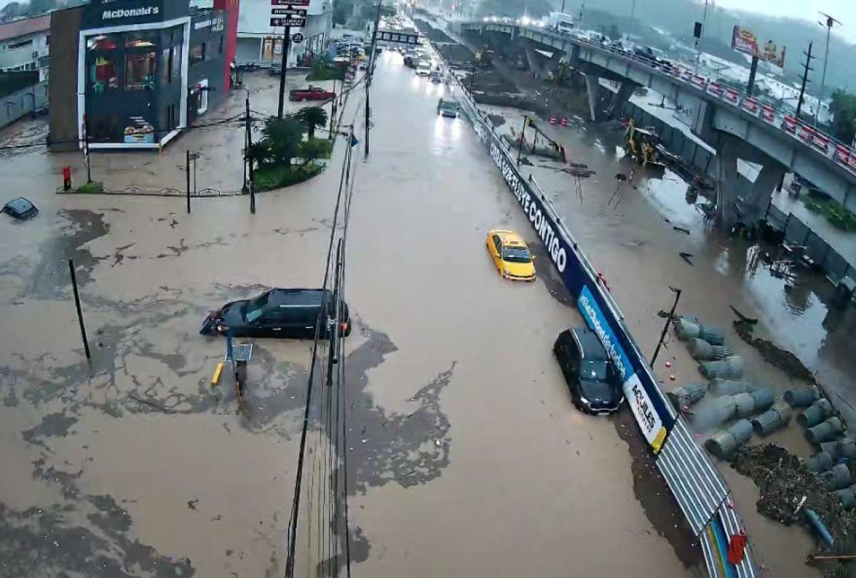 Inamhi pronostica lluvias intensas hasta el 1 de noviembre: hay más de 33.000 afectados