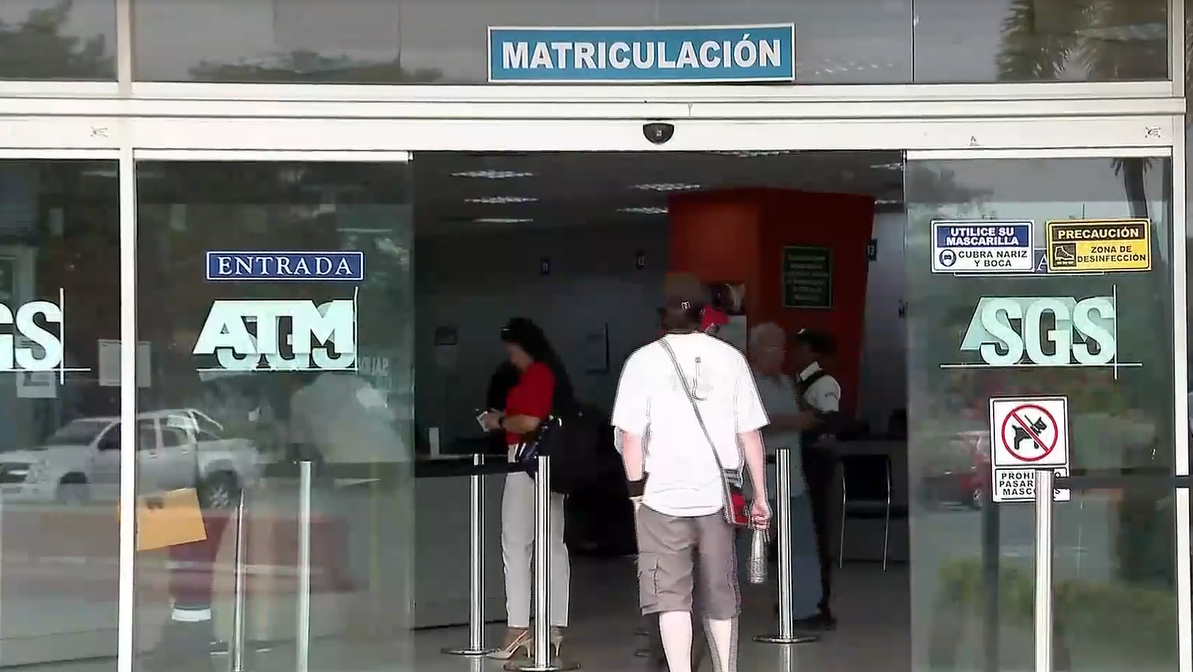 ANT extiende trámites vehiculares con multas impagas hasta diciembre