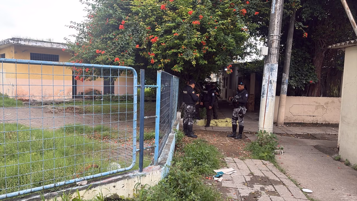 Durán: asesinan a agente de Policía Judicial tras dejar a su hijo en la escuela  